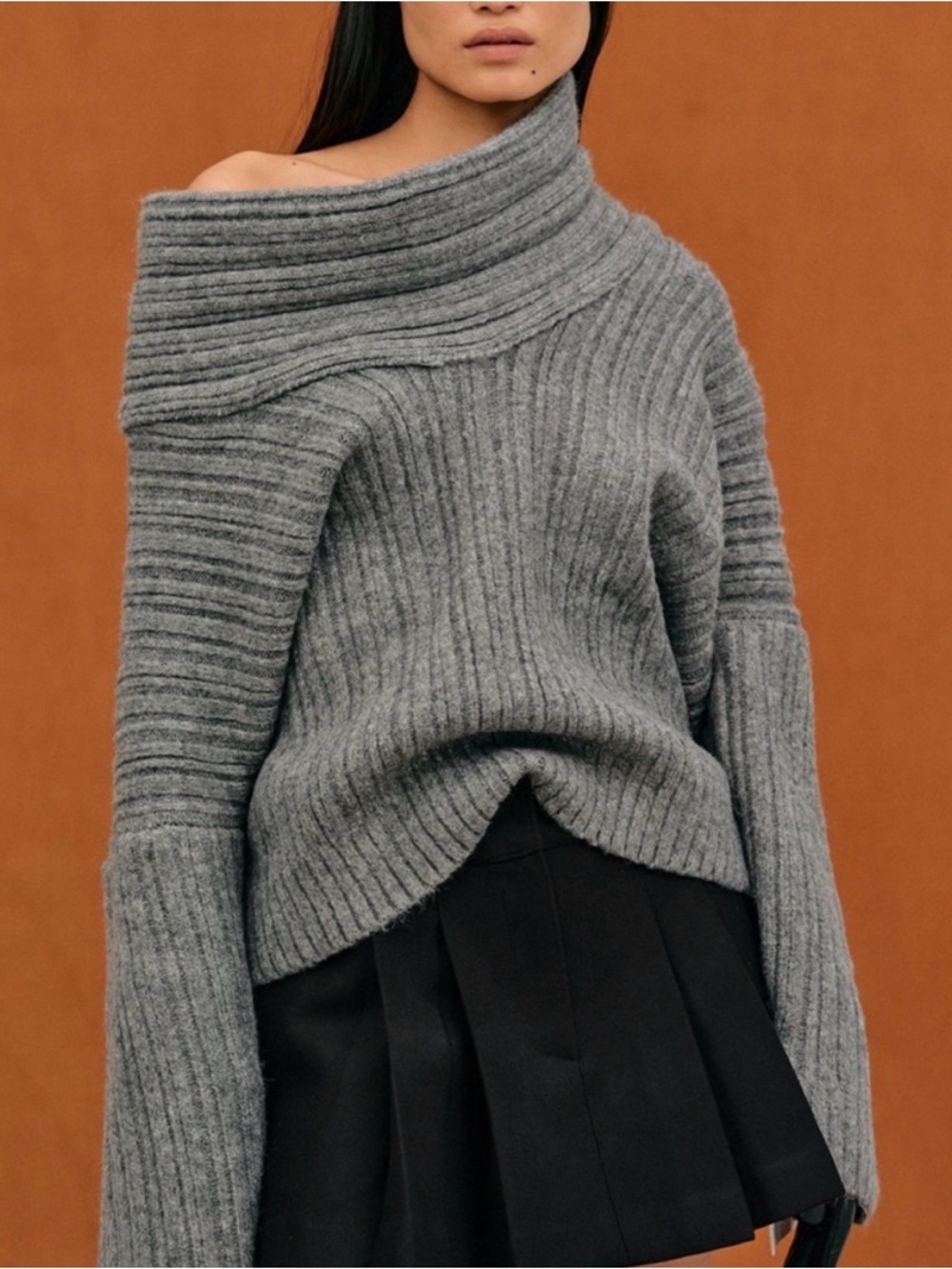Source Unknown NWT Ribbed Grey Women’s Sweater
